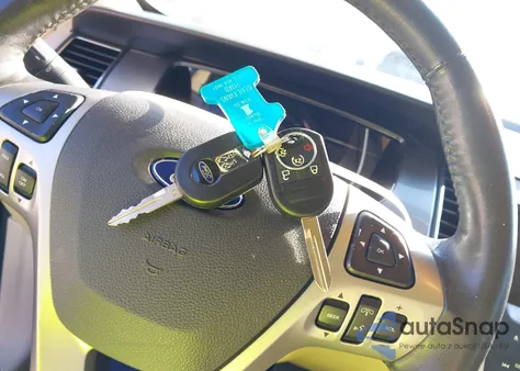 2013 Ford Taurus Sel z USA, uszkodzony, nr VIN 1FAHP2E89DG142147